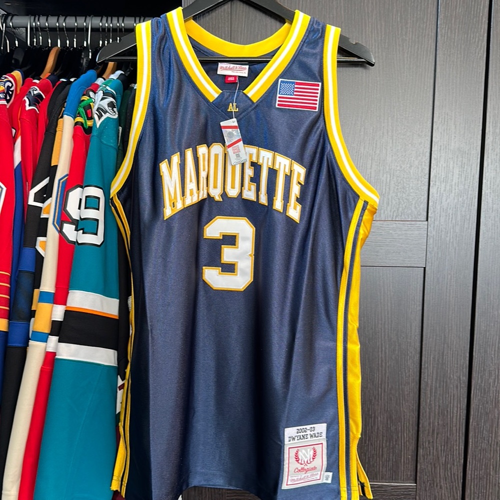 Dwyane Wade Marquette Golden Eagles Mitchell & Ness 2002-03 Authentic Jersey - Picture 1 of 4